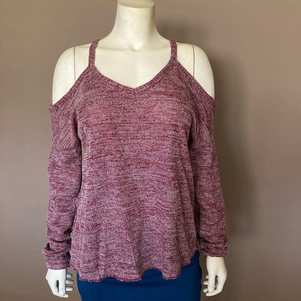 Maroon multicolor sweater with cutout sleeves